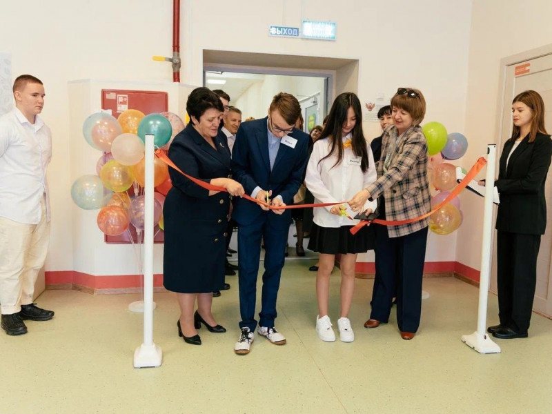 Открытие Центра образования естественно-научной и технологической направленностей «Точка роста».